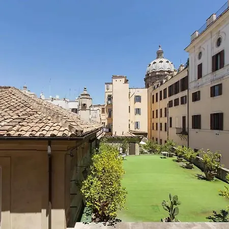Apartment Campo De Fiori Charm Rome
